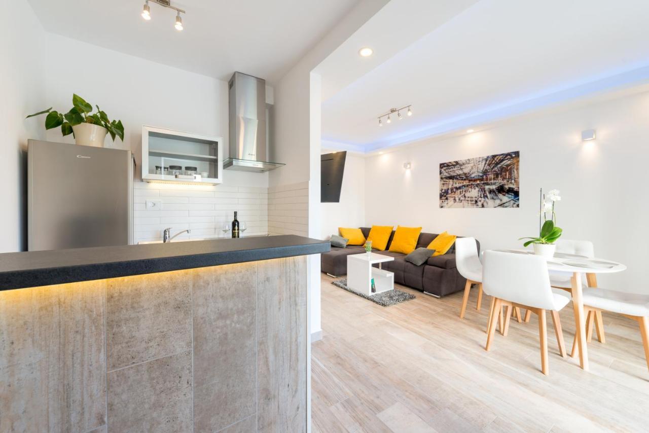 דוברובניק Apartments Helen מראה חיצוני תמונה